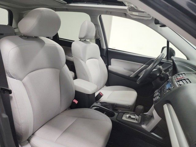 Used 2015 Subaru Forester 2.5i Premium w/ All-Weather Package image 18