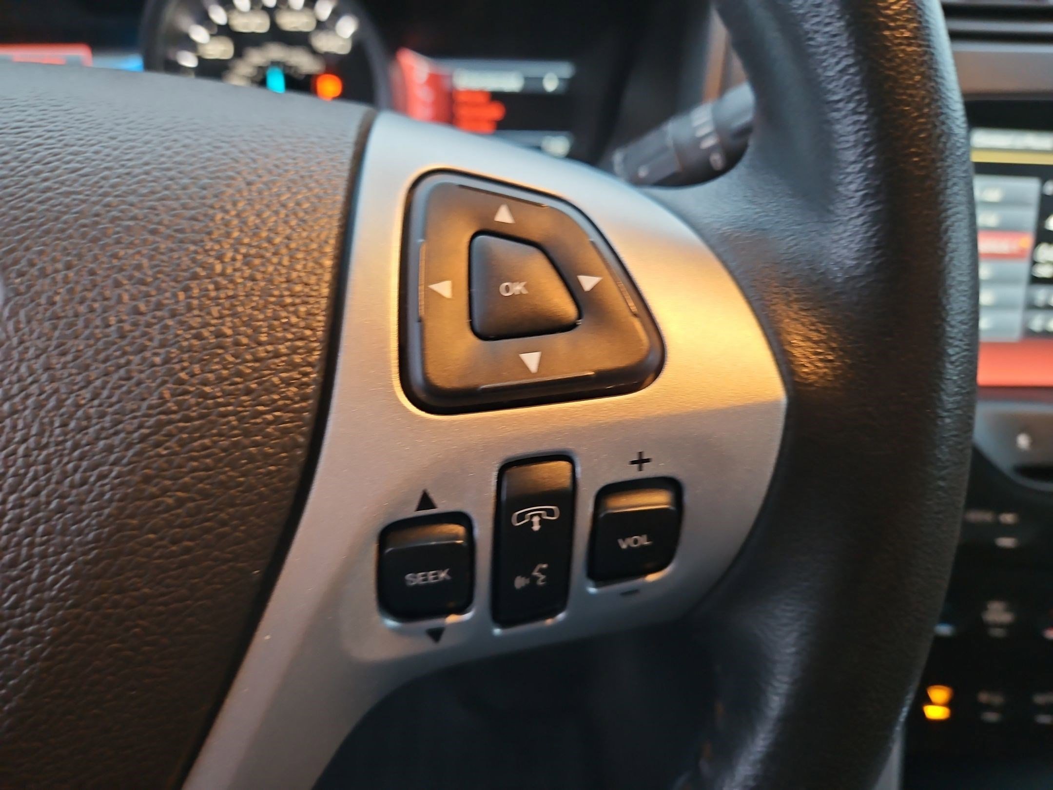 Used 2013 Ford Explorer XLT image 20