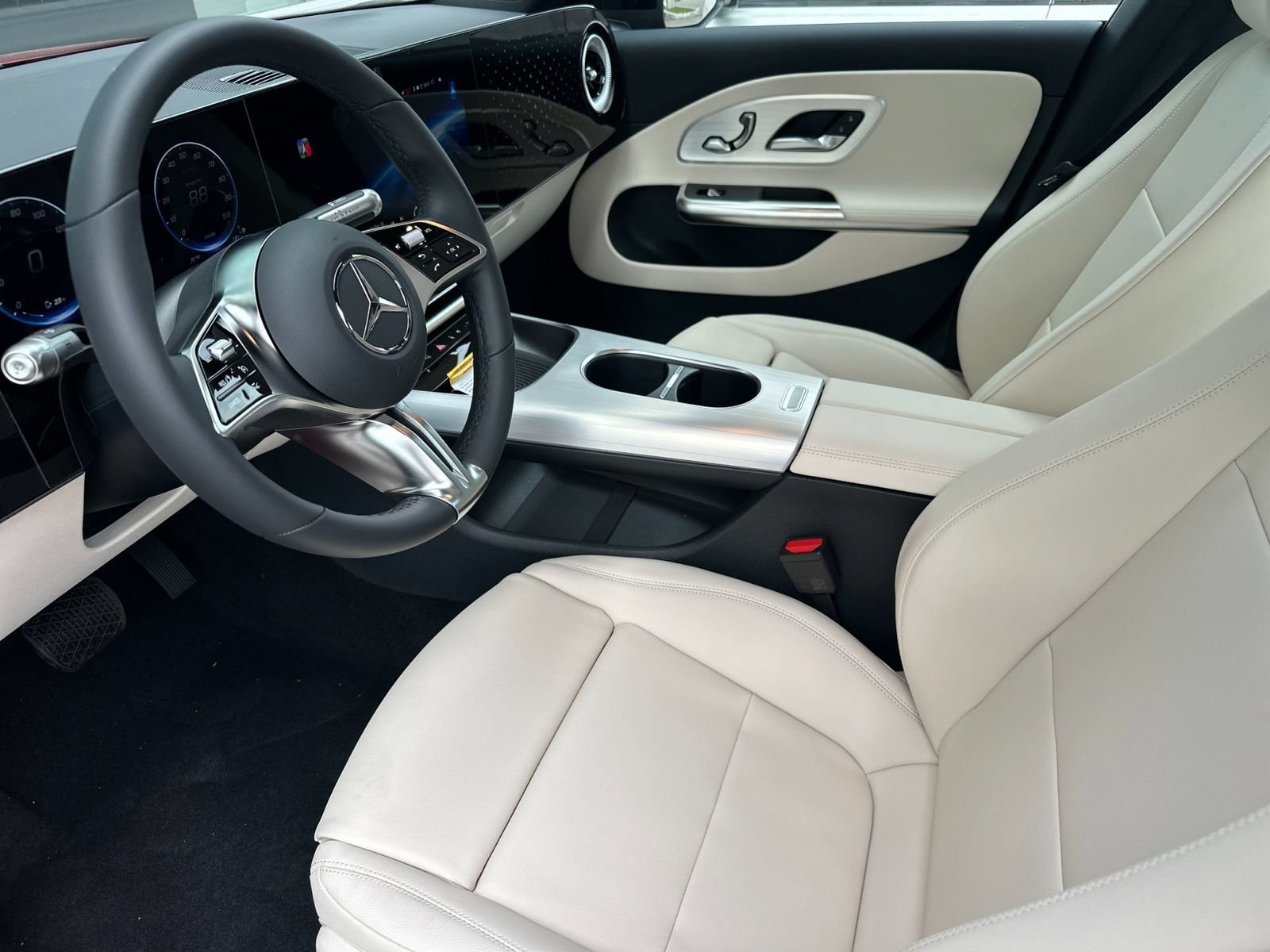 New 2027 Mercedes-Benz CLA 250+ image 10