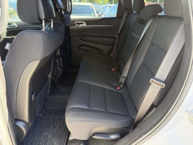 Certified 2021 Jeep Grand Cherokee Laredo AWD/4WD image 20