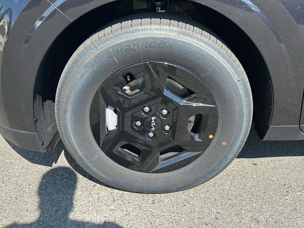 New 2026 Kia Carnival image 8