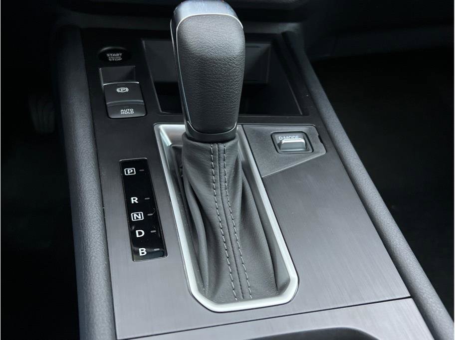 New 2026 Nissan Kicks S image 16