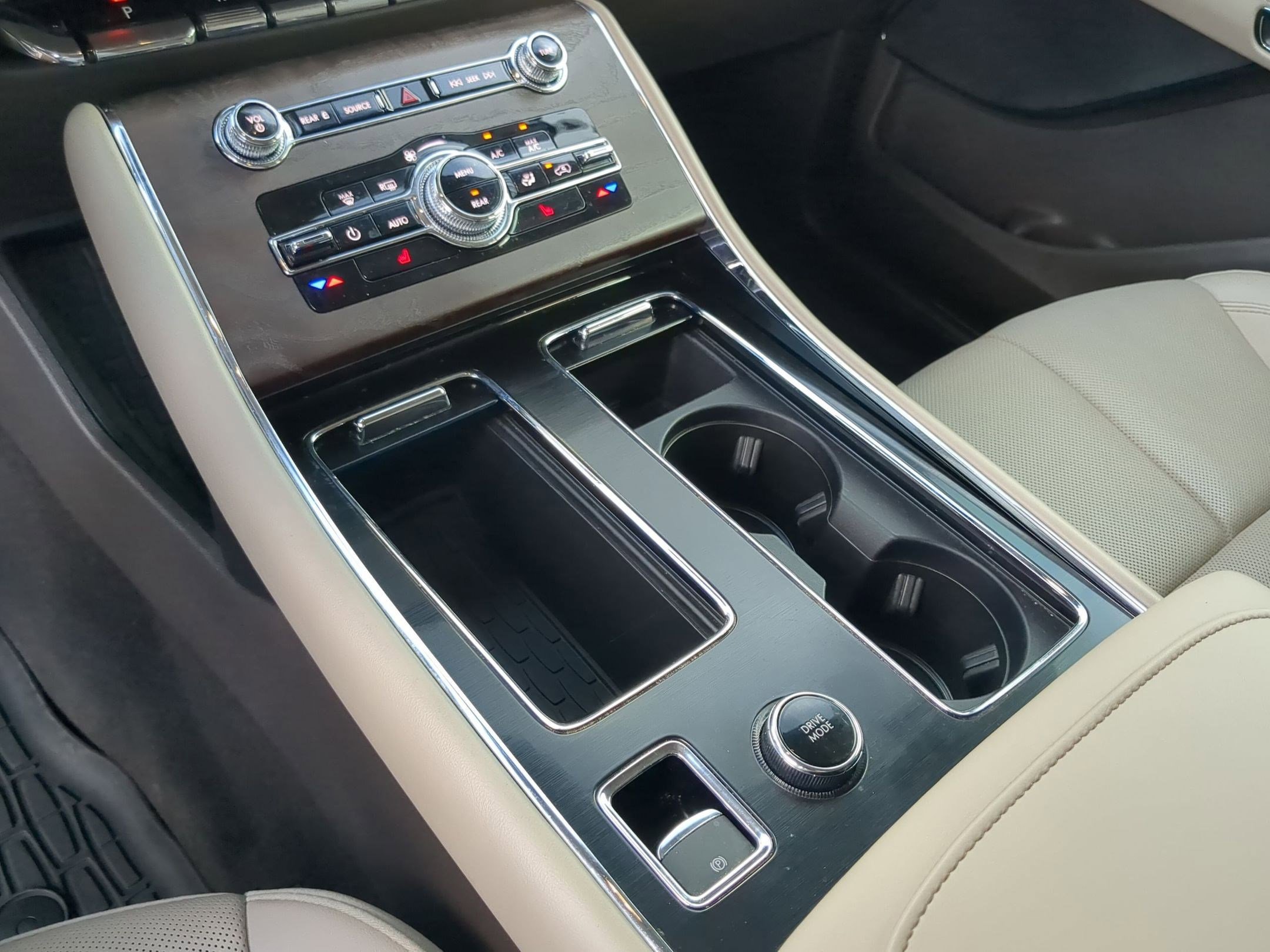 Used 2022 Lincoln Aviator Reserve image 20