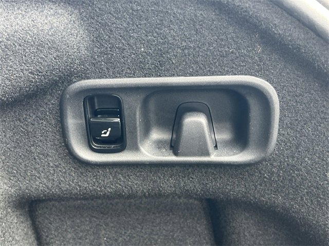 Used 2023 Mercedes-Benz C 300 Sedan image 33