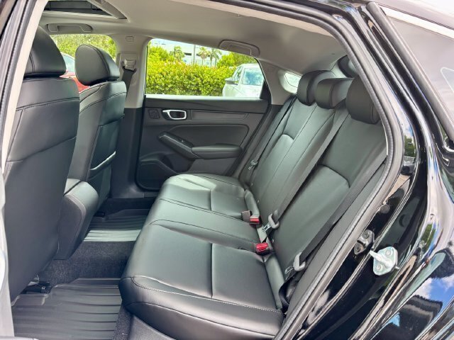 New 2026 Acura Integra FWD image 9