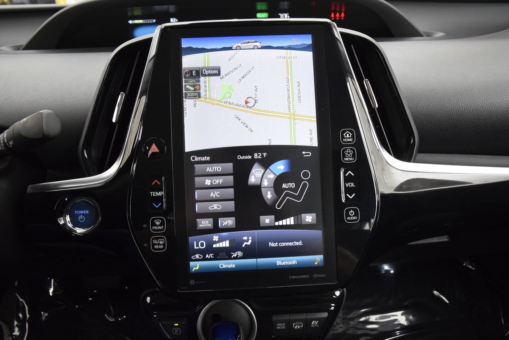 Used 2020 Toyota Prius Prime XLE FWD image 24