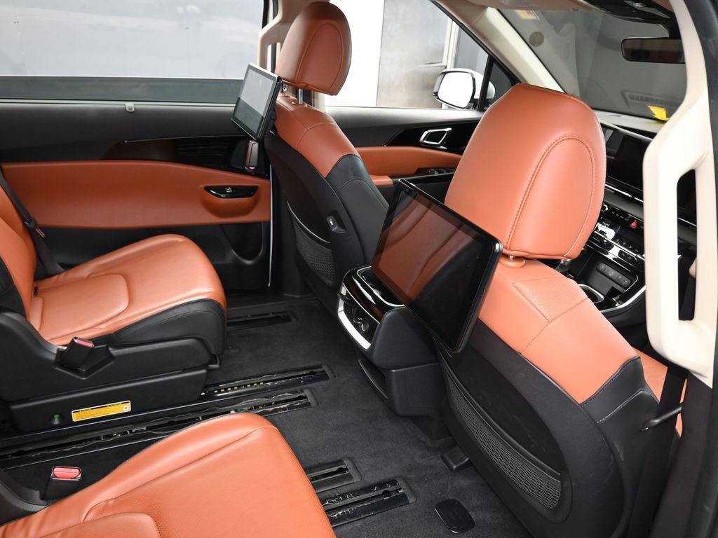 Used 2022 Kia Carnival SX image 48