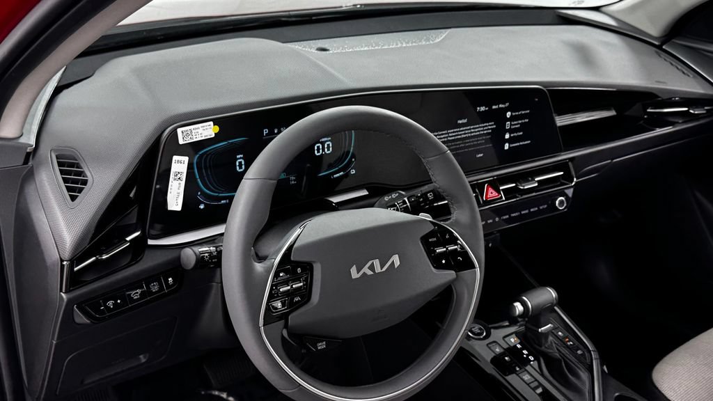 New 2026 Kia Niro FWD image 36