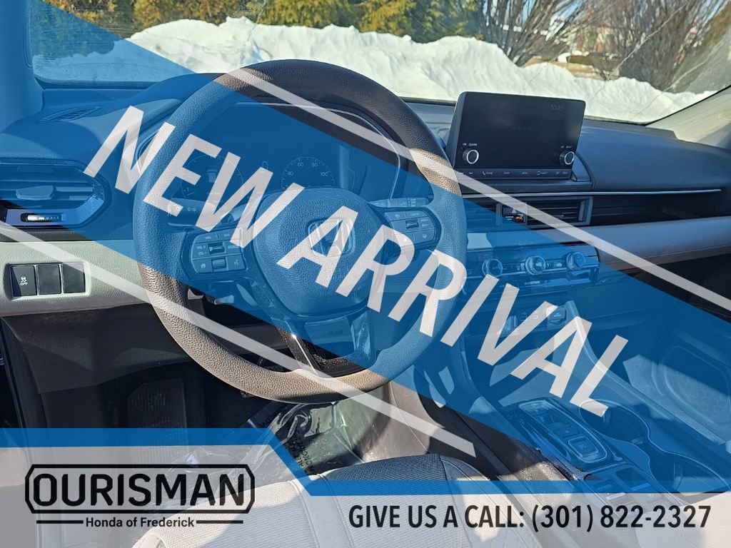 Used 2023 Honda Pilot LX image 11