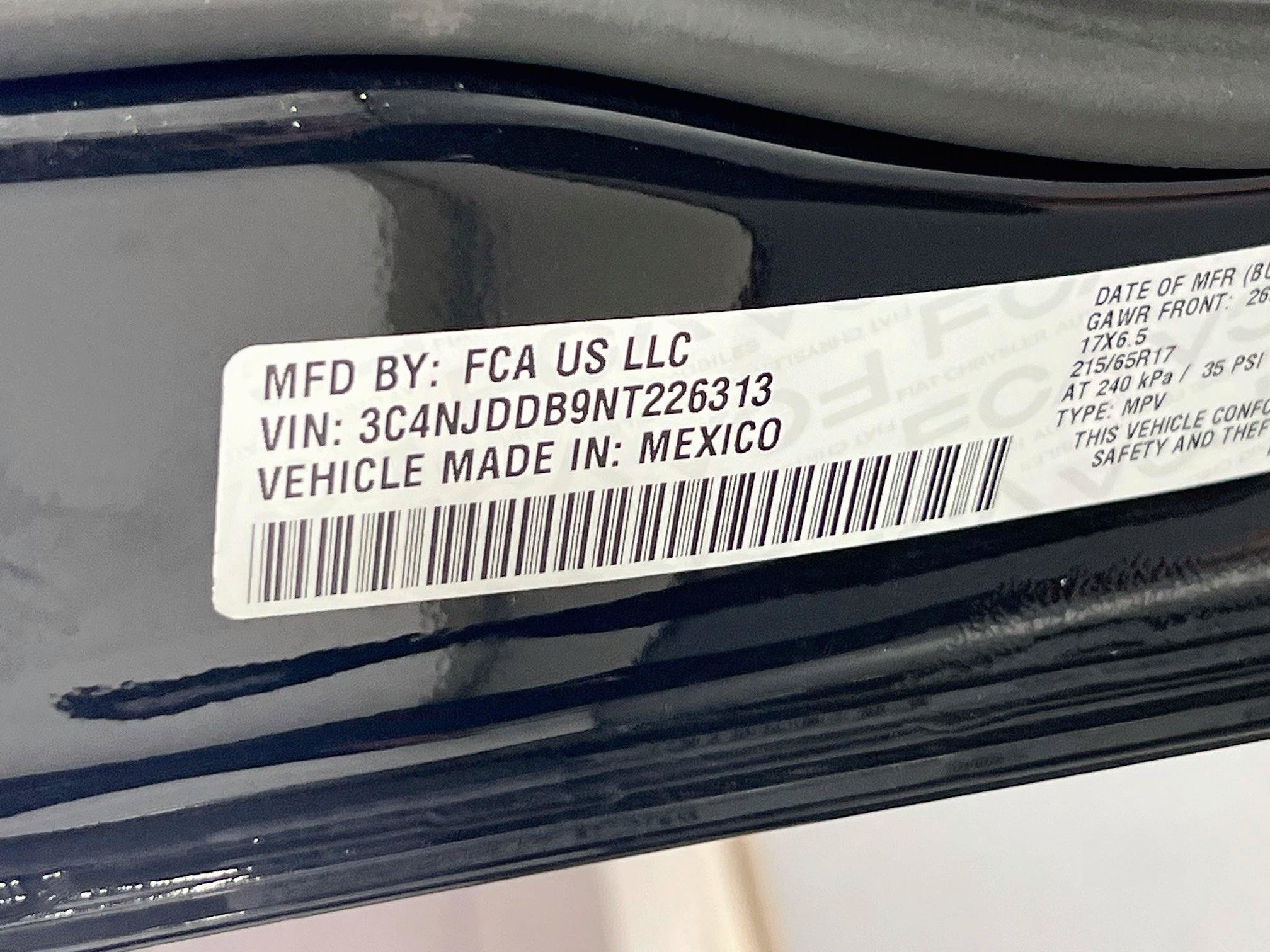 Used 2022 Jeep Compass Trailhawk AWD/4WD image 29