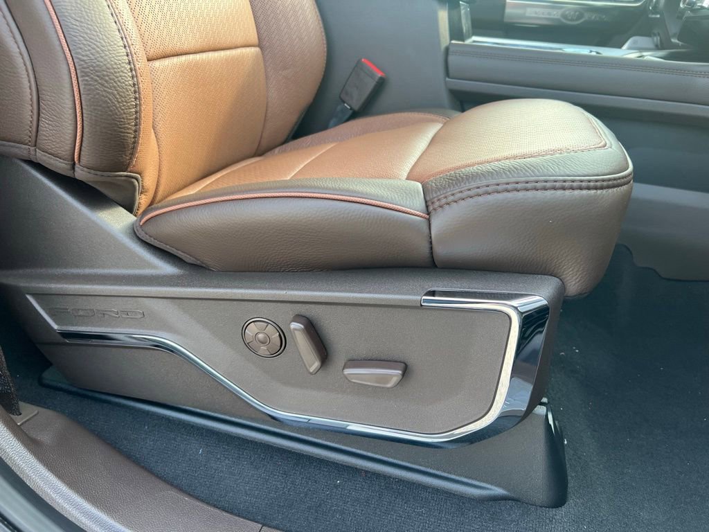 New 2025 Ford F350 King Ranch image 25