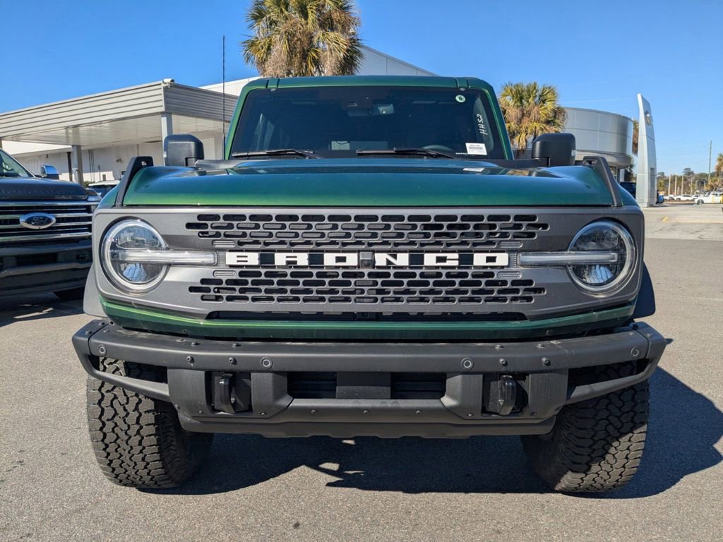 New 2025 Ford Bronco Badlands image 9
