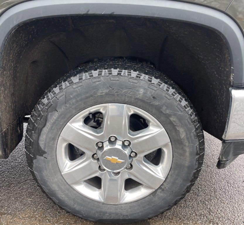Used 2022 Chevrolet Silverado 2500 LTZ w/ Gooseneck/5TH Wheel Package image 19