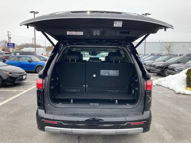 Certified 2024 Toyota Sequoia Limited AWD/4WD image 8