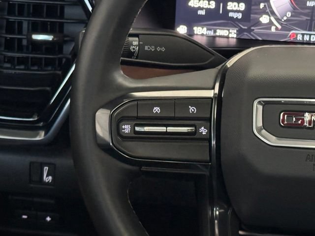 Certified 2026 GMC Canyon AT4 w/ Technology Plus Package AWD/4WD image 9