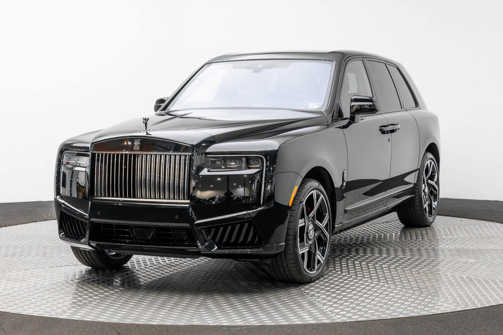 New 2026 Rolls-Royce Cullinan Black Badge image 1
