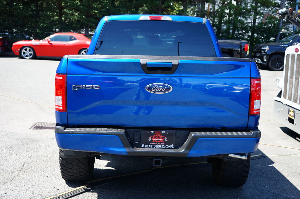 Used 2017 Ford F150 XLT w/ Equipment Group 301A Mid image 4