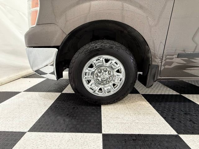 Used 2018 Nissan NV 3500 SV w/ Navigation Package image 10