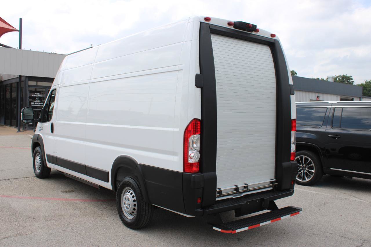 Used 2024 RAM ProMaster 3500 w/ Delivery Van Package FWD image 4