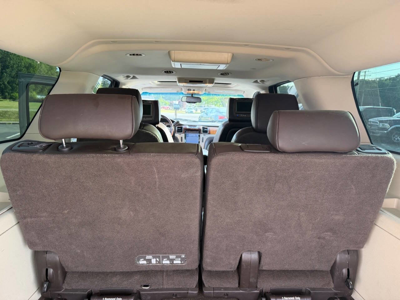 Used 2013 Cadillac Escalade ESV Platinum AWD/4WD image 11