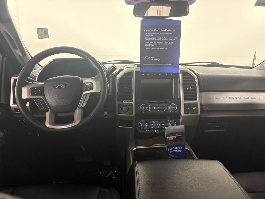 Used 2019 Ford F250 Lariat w/ Lariat Ultimate Package AWD/4WD image 26