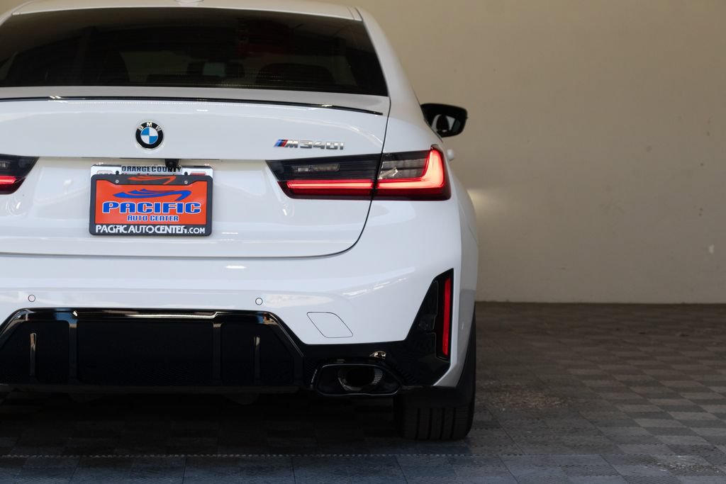 Used 2026 BMW M340i RWD image 12