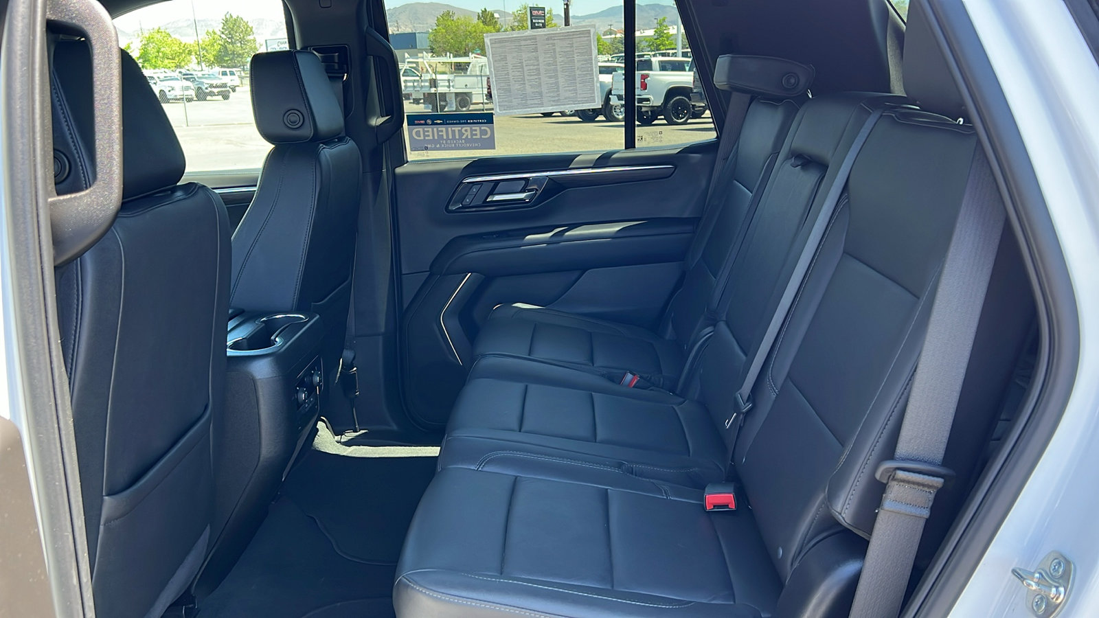 Certified 2025 Chevrolet Tahoe LT AWD/4WD image 14