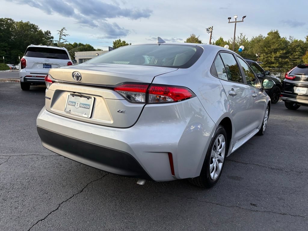 Used 2024 Toyota Corolla LE FWD image 7