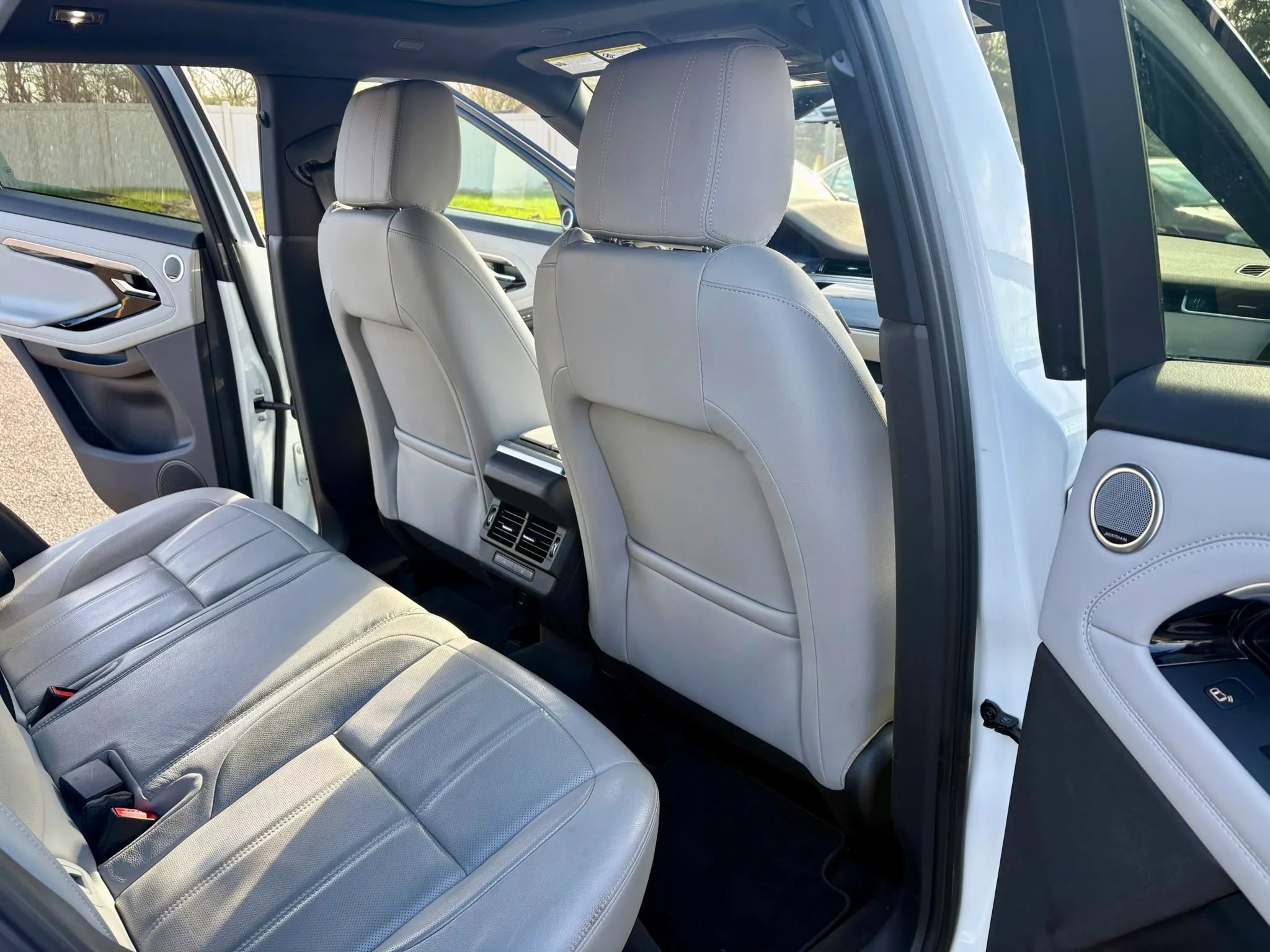 Used 2021 Land Rover Range Rover Evoque SE AWD/4WD image 26