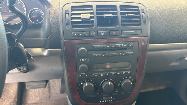 Used 2007 Chevrolet Uplander LT w/ Convenience Package FWD image 10