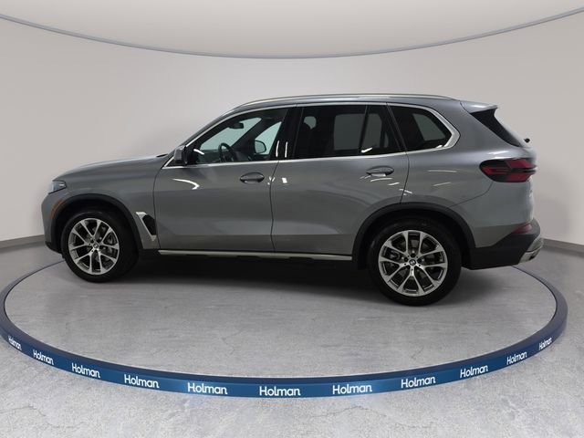 Certified 2026 BMW X5 xDrive40i w/ Parking Assistance Package AWD/4WD image 8