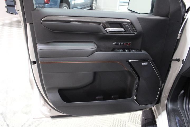 New 2026 GMC Sierra 1500 AT4 w/ AT4 Premium Package AWD/4WD image 18