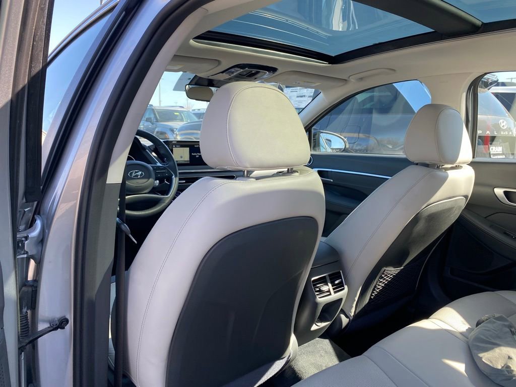 Used 2020 Hyundai Sonata Limited image 26