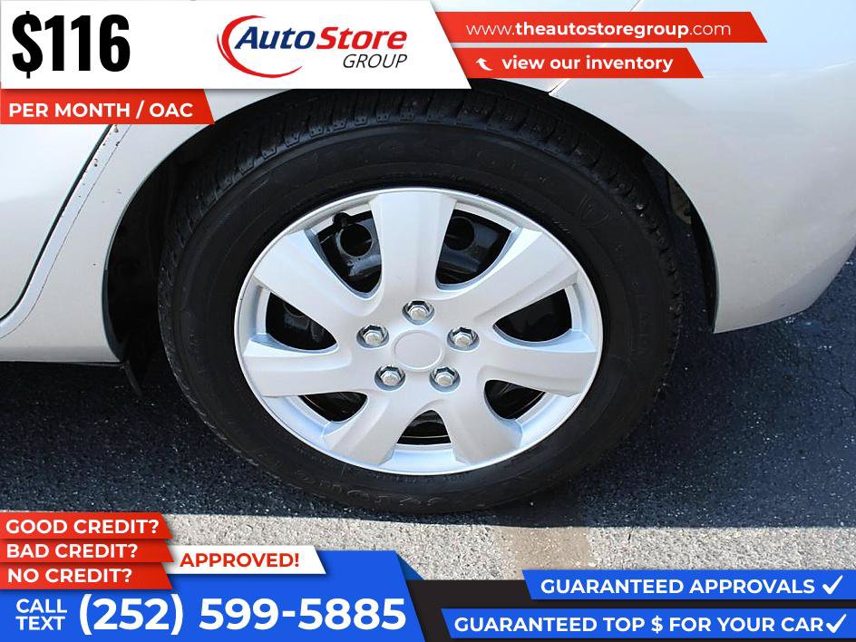 Used 2015 Toyota Prius C Two FWD image 7