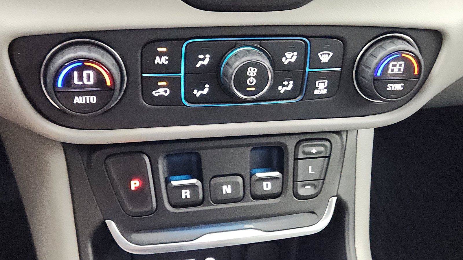 Used 2020 GMC Terrain SLE w/ Driver Convenience Package FWD image 55