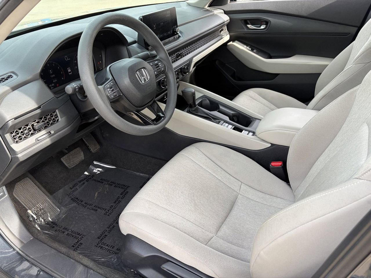 Used 2023 Honda Accord LX image 16