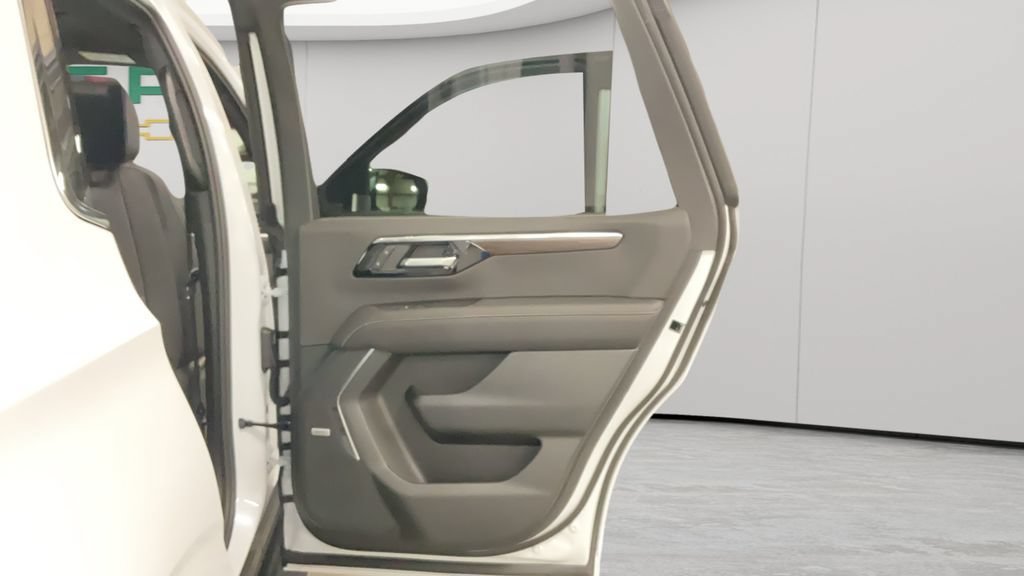 New 2026 Chevrolet Tahoe Premier AWD/4WD image 40
