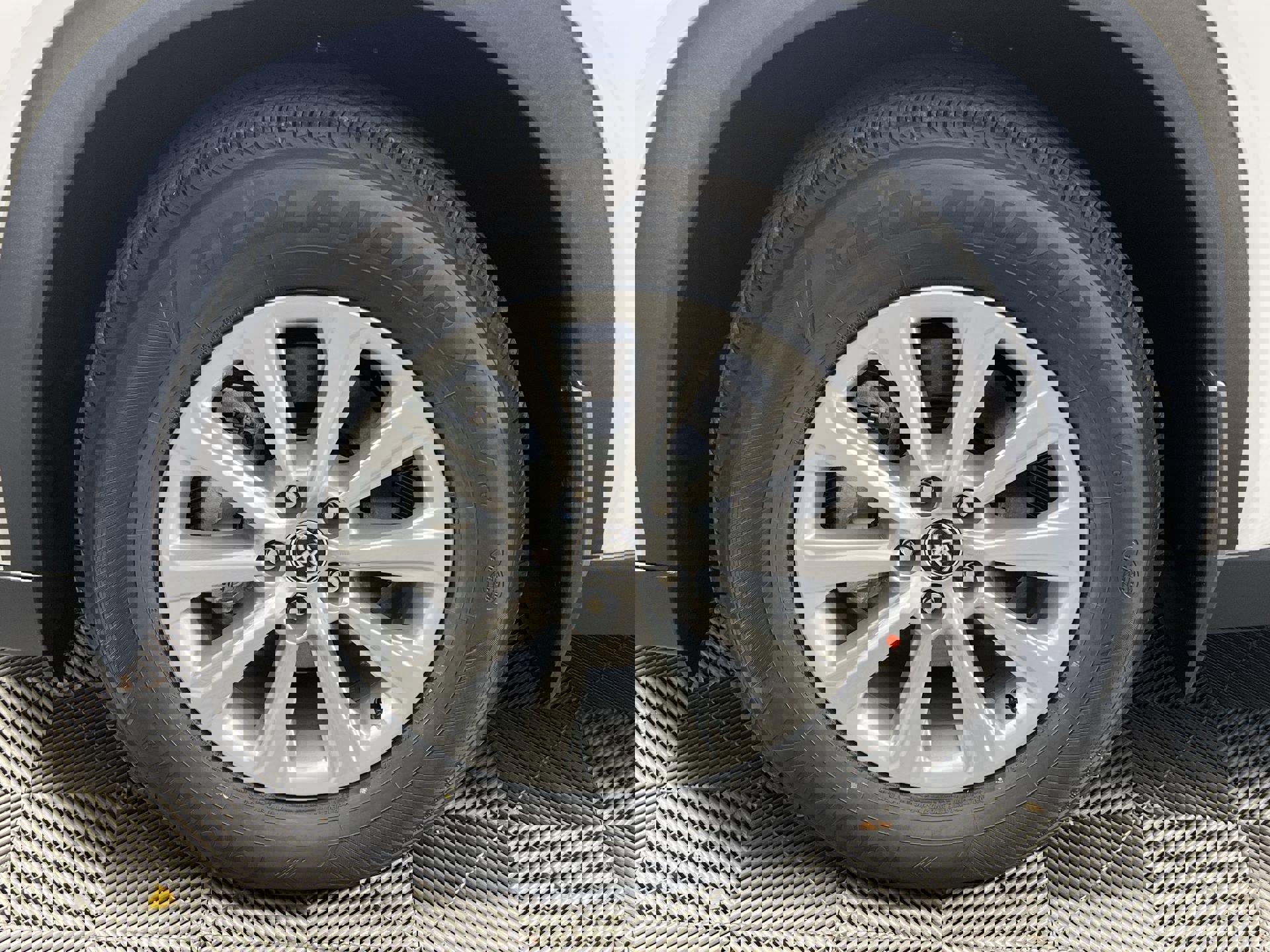 New 2024 Toyota Grand Highlander XLE image 14