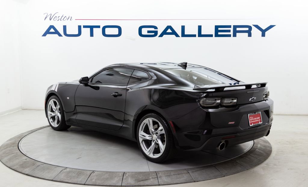 Used 2021 Chevrolet Camaro SS image 3