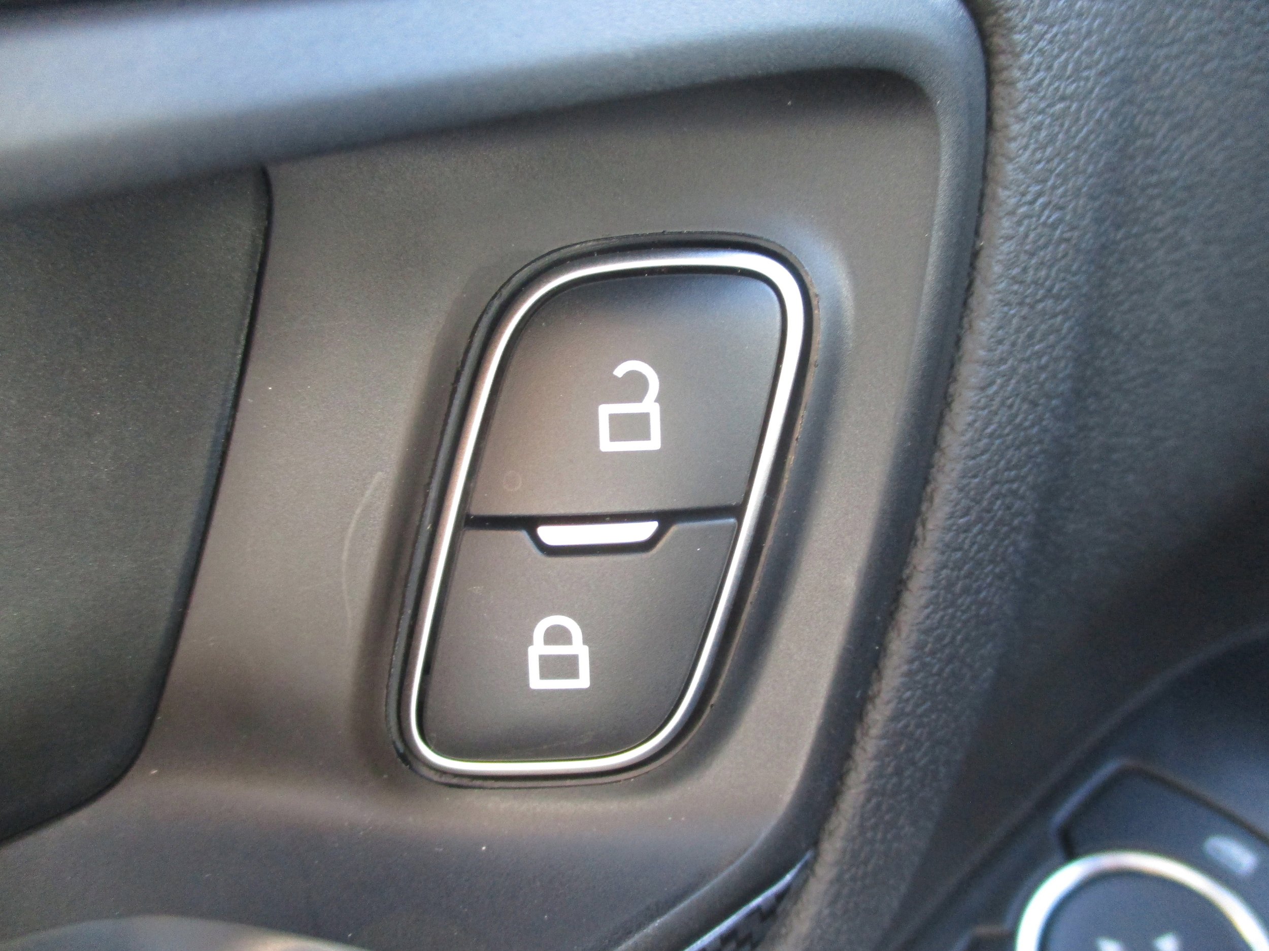 New 2026 Ford Escape ST-Line w/ Tech Pack #1 image 33