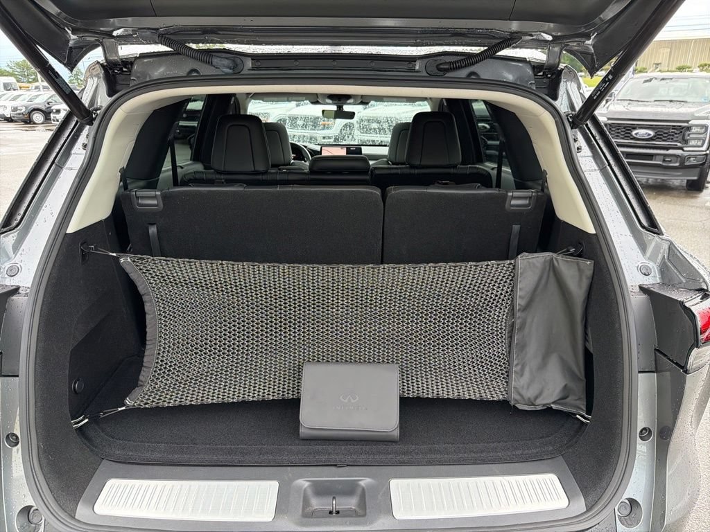 Used 2023 INFINITI QX60 Luxe w/ Cargo Package AWD/4WD image 17