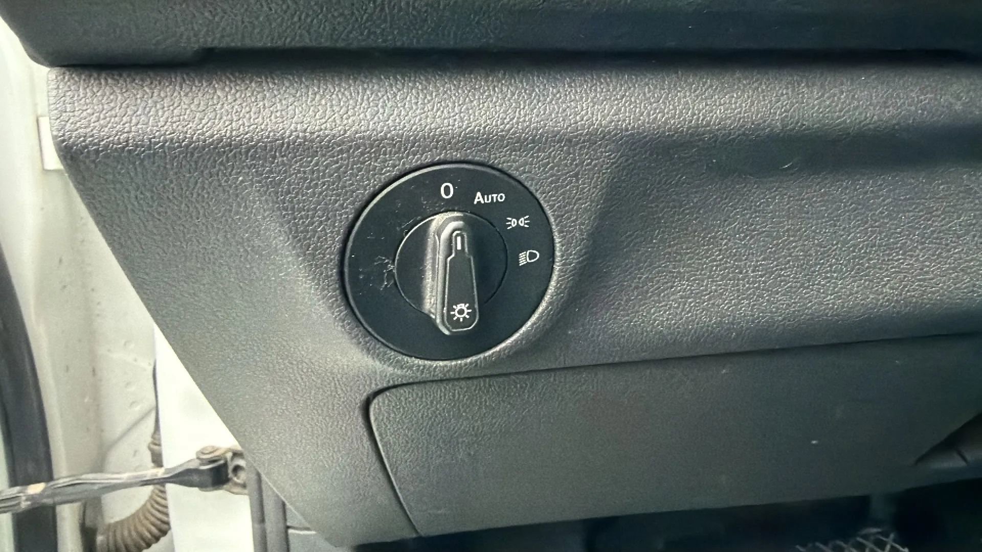 Used 2019 Volkswagen Jetta S image 19