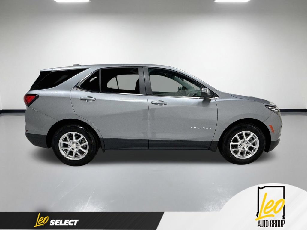 Used 2024 Chevrolet Equinox LT w/ LPO, Floor Liner Package FWD image 6