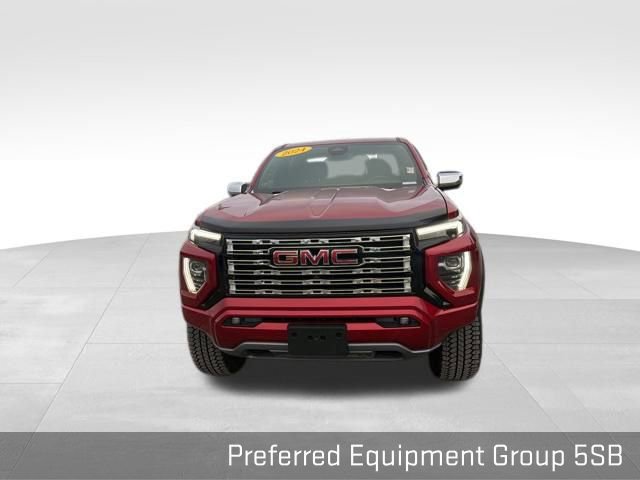 Used 2024 GMC Canyon Denali image 5