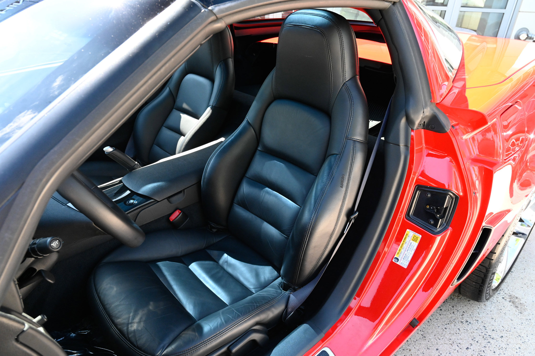 Used 2011 Chevrolet Corvette Grand Sport w/ Roof Package RWD image 19