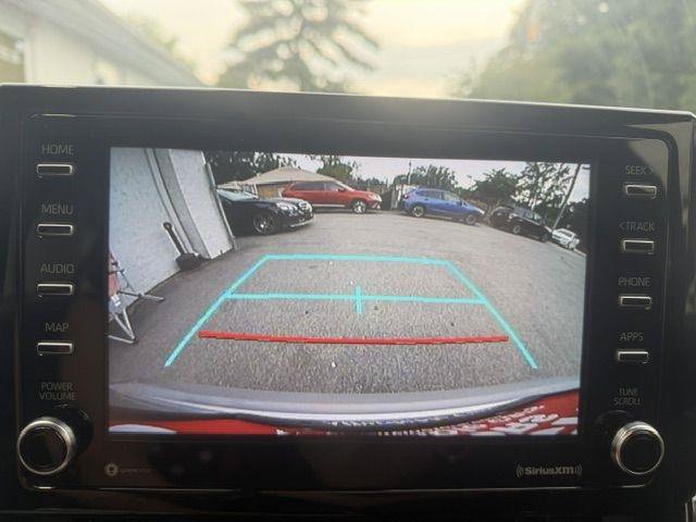 Used 2021 Toyota Corolla LE FWD image 16