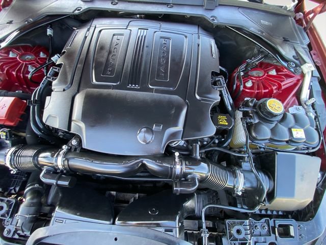Used 2017 Jaguar XE Prestige RWD image 32