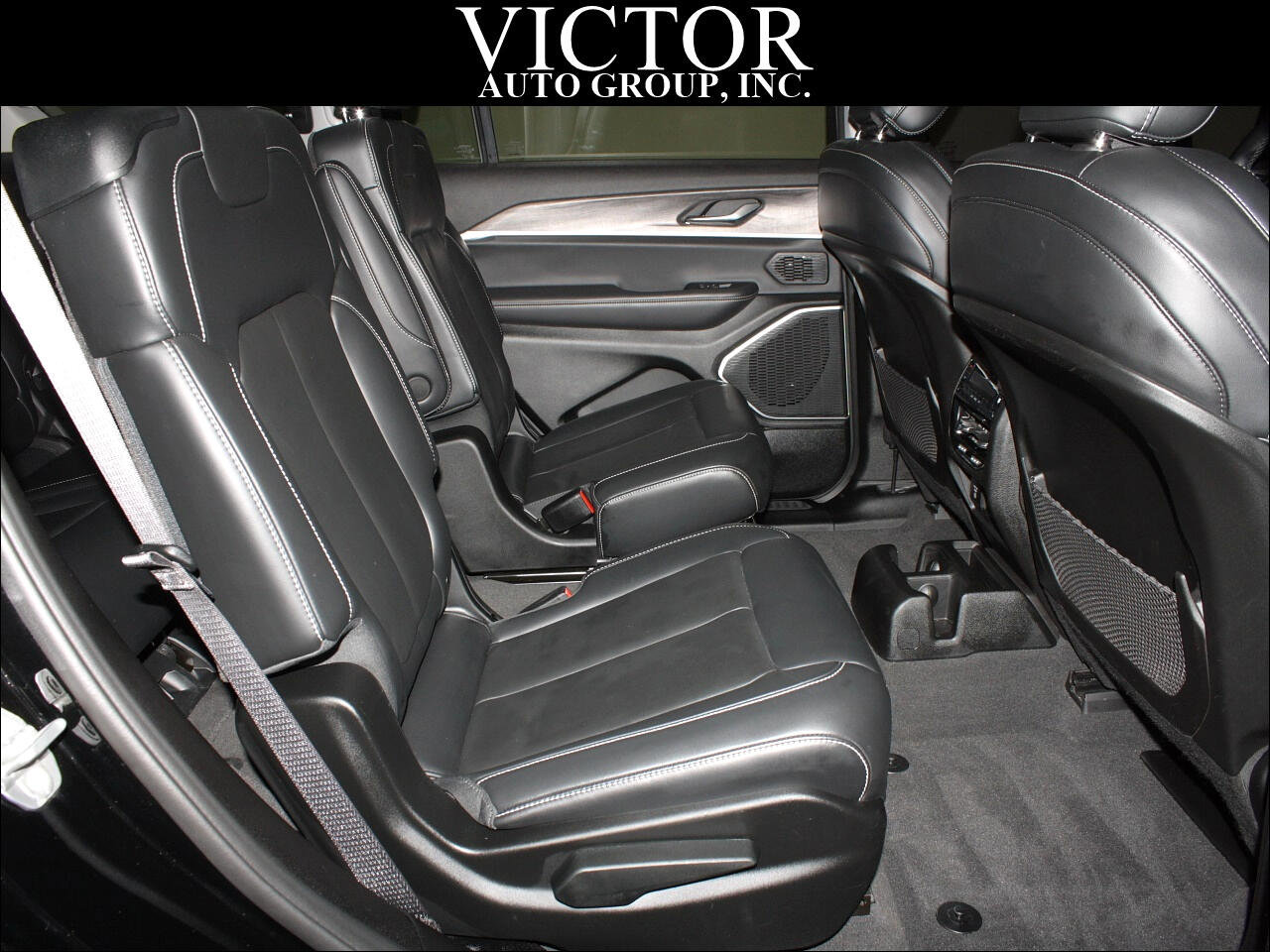 Used 2021 Jeep Grand Cherokee L Limited w/ Trailer Tow Group (B) image 40