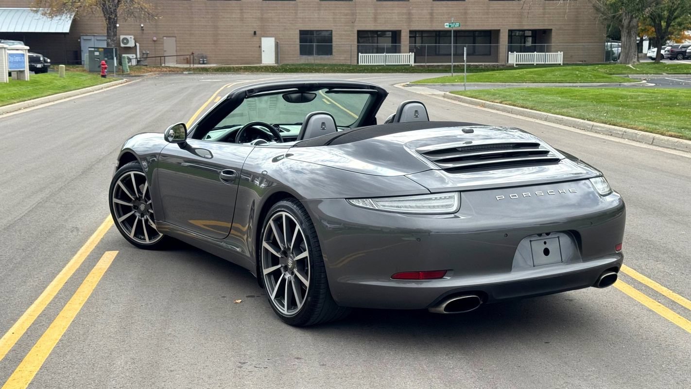 Used 2016 Porsche 911 Carrera RWD image 11