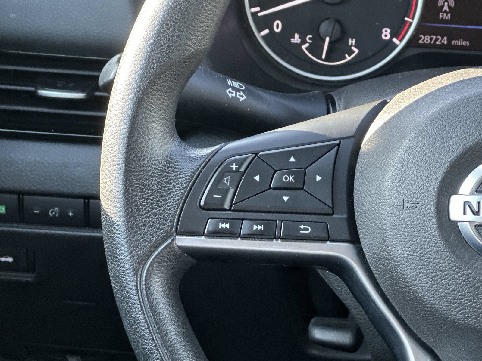 Used 2023 Nissan Sentra SV FWD image 20